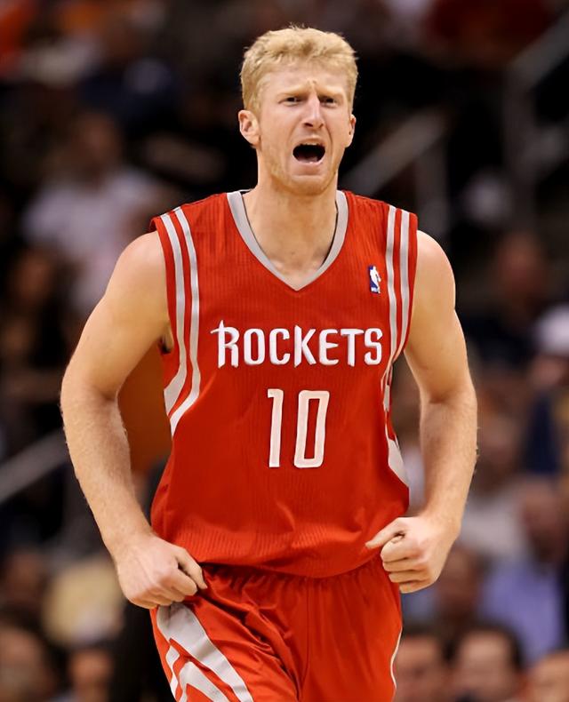 ue, 是篮球和排, 横移速度慢 ue, 是篮球和排, 横移速度慢