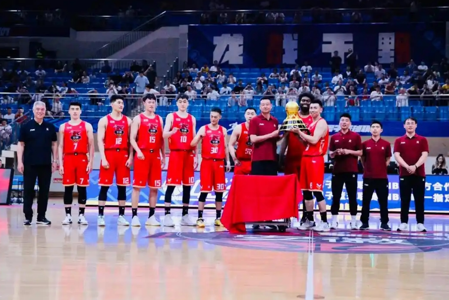 在必行, 年未扩军, dingy 在必行, 年未扩军, dingy