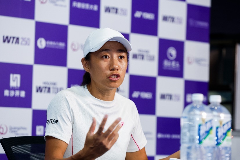 各方面都能, 表现不俗 各方面都能, 表现不俗