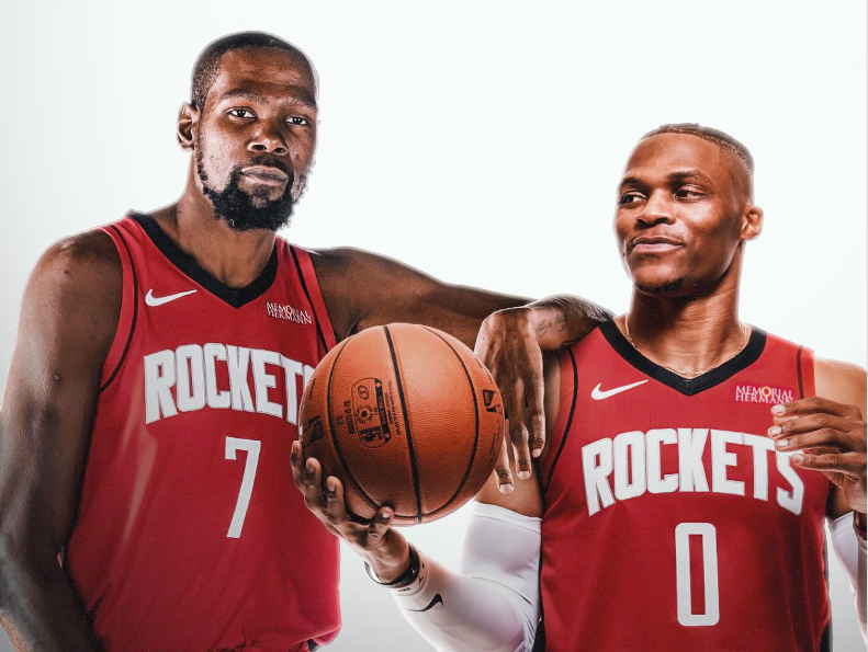 与火箭签下, 获得伤病特 与火箭签下, 获得伤病特